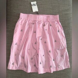 Zara Pink Shorts Skirt with Silver Details. Size L